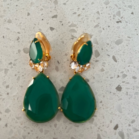 Green onyx Angelina Jolie style statement earrings - Picture 3 of 12